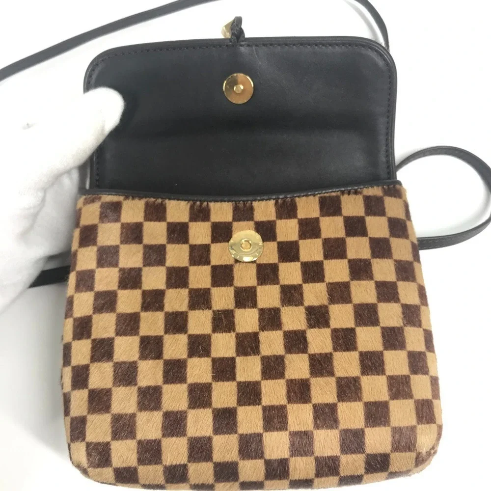LOUIS VUITTON Brown Damier Leather Pochette Shoulder Bag